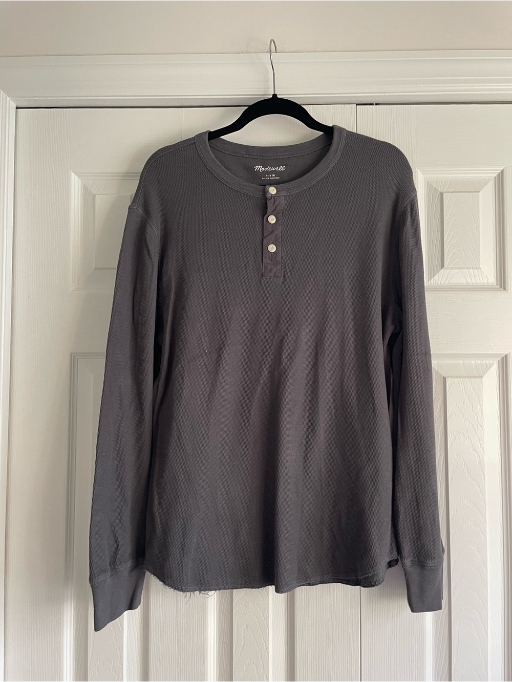 Madewell Men's Long-Sleeve Henley in Charcoal